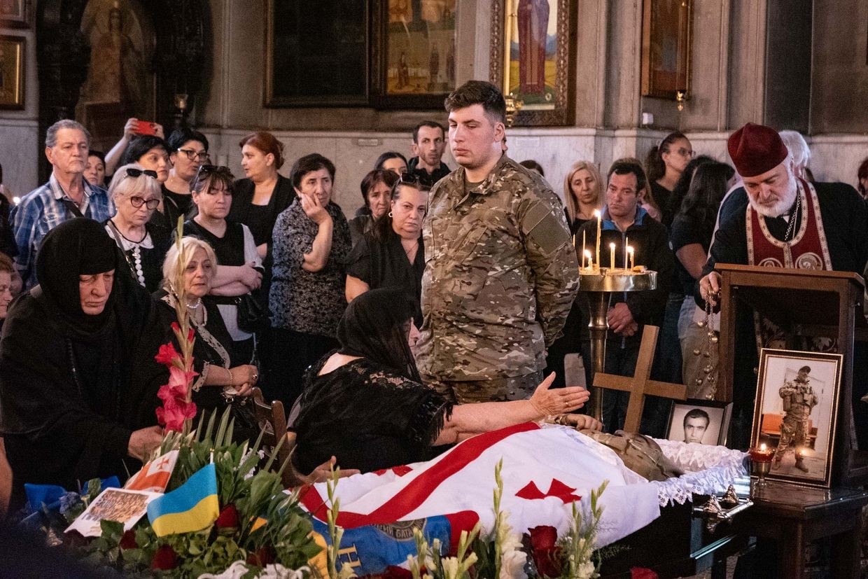 Vano Nadiradze’s funeral at Kashveti church on 1 July 2025. Photo: Mariam Nikuradze/OC Media.