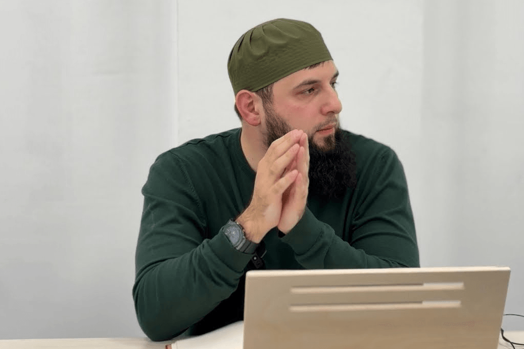 Nazir Dzeitov. Screengrab from video.