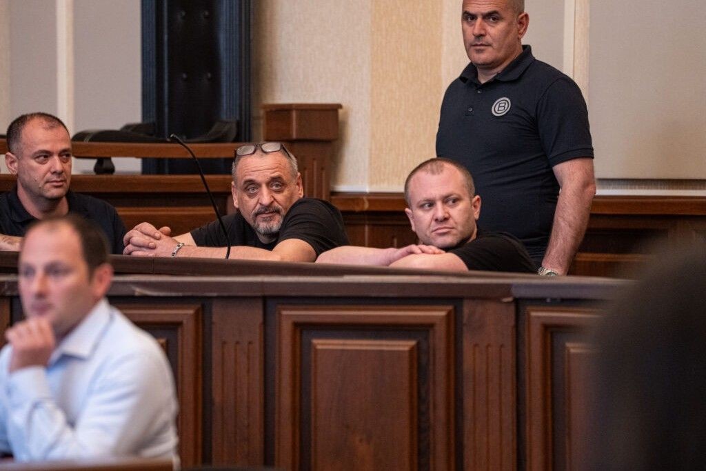 Davit Lomidze (left) and Temur Zasokhashvili (right) during the trial. Photo: Publika