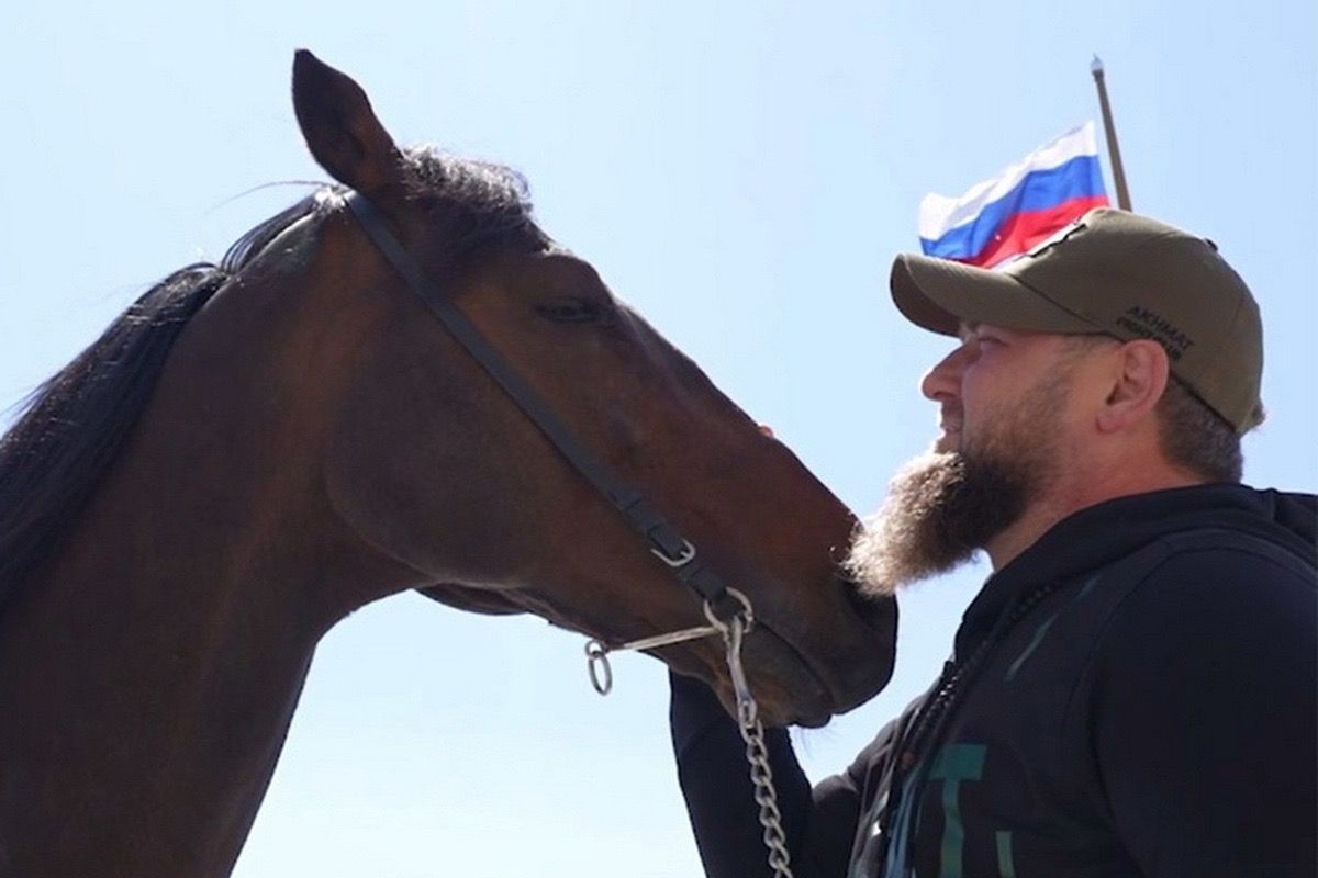 Kadyrov and Zazu. Screengrab from video.