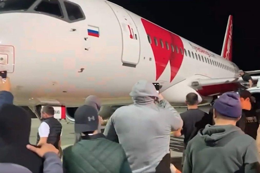 The riot in Makhachkala. Screengrab from video.
