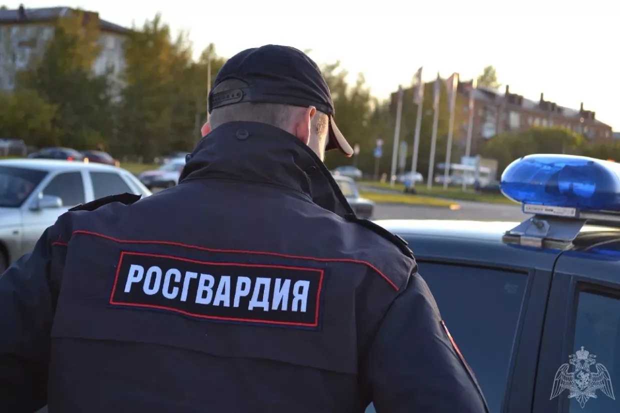 Rosgvardiya officer. Photo: officials.