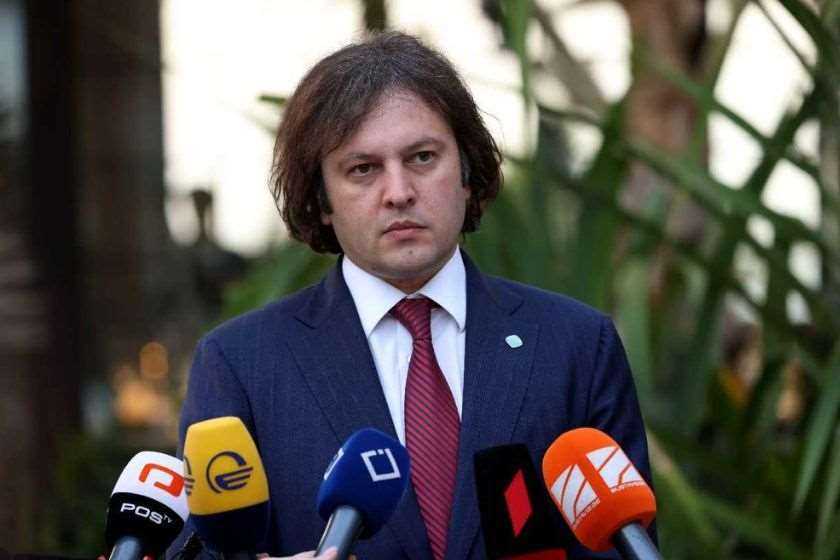 Prime Minister Irakli Kobakhidze speaking to journalists after casting his vote on 4 October. Photo via Imedi.