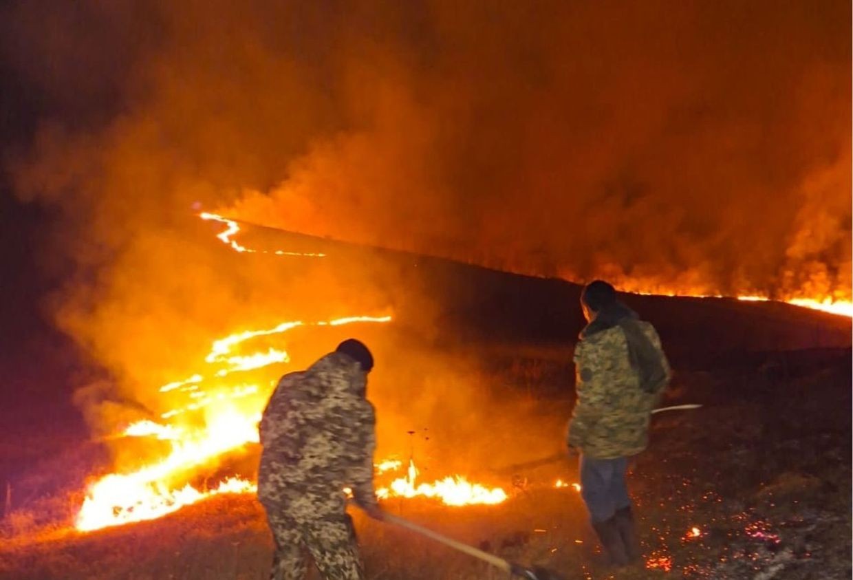 Wildfires starting in the mountains near the city of Chambarak, Armenia. Photo via the Eco-Patrol Service of the Ministry of Internal Affairs.