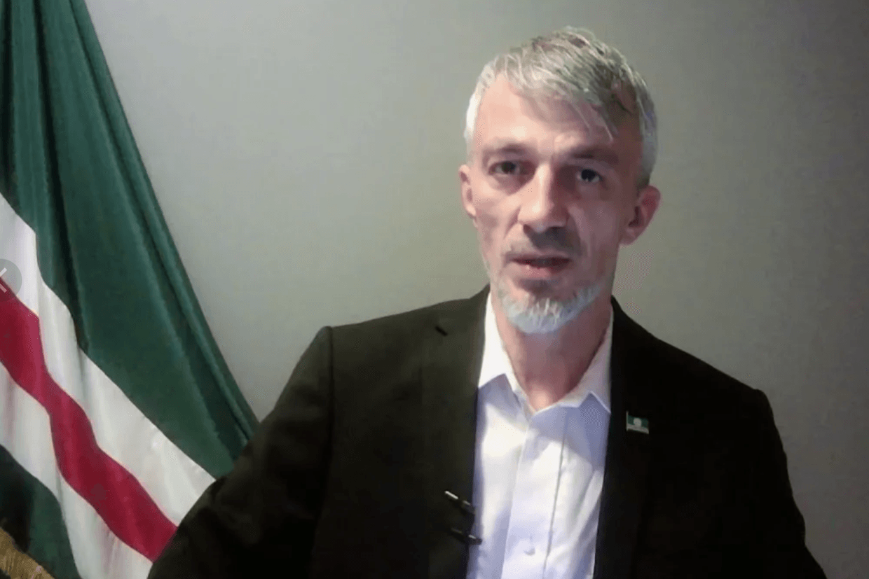 Anzor Maskhadov. Screengrab from video.