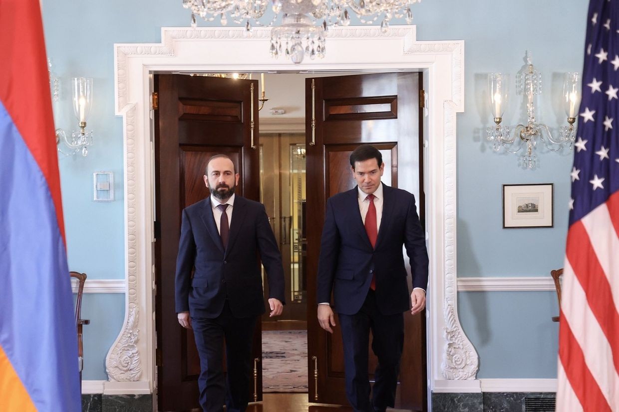 Armenian Foreign Minister Ararat Mirzoyan (left) and US Secretary of State Marco Rubio (right) in Washington. Official photo.