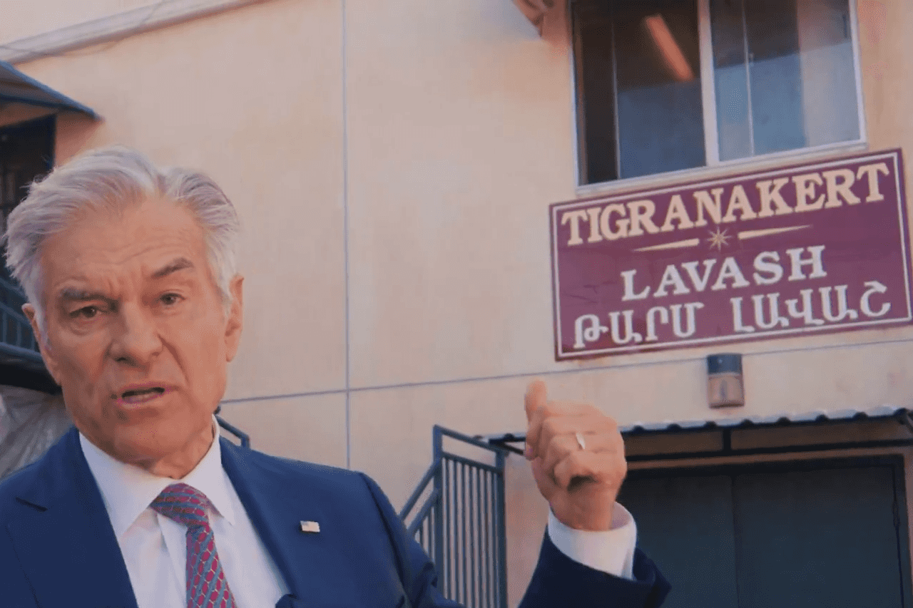 Mehmet Oz pointing at an Armenian bakery in Los Angeles, with the words ‘fresh bread’, implying it is connected to a network of mafia-connected Medicaid fraud. Screengrab from video.