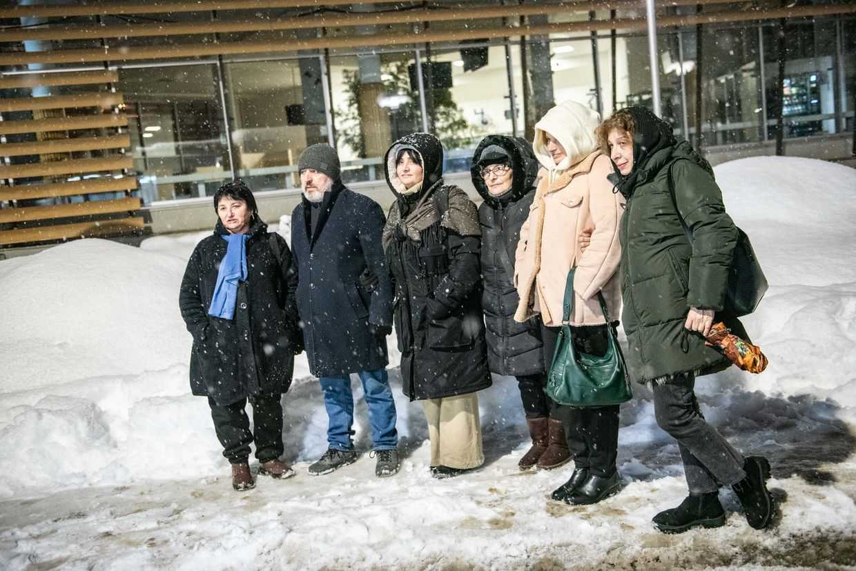 Parents of jailed protesters outside Gldani Prison in Tbilisi. Photo: Mariam Nikuradze/OC Media.