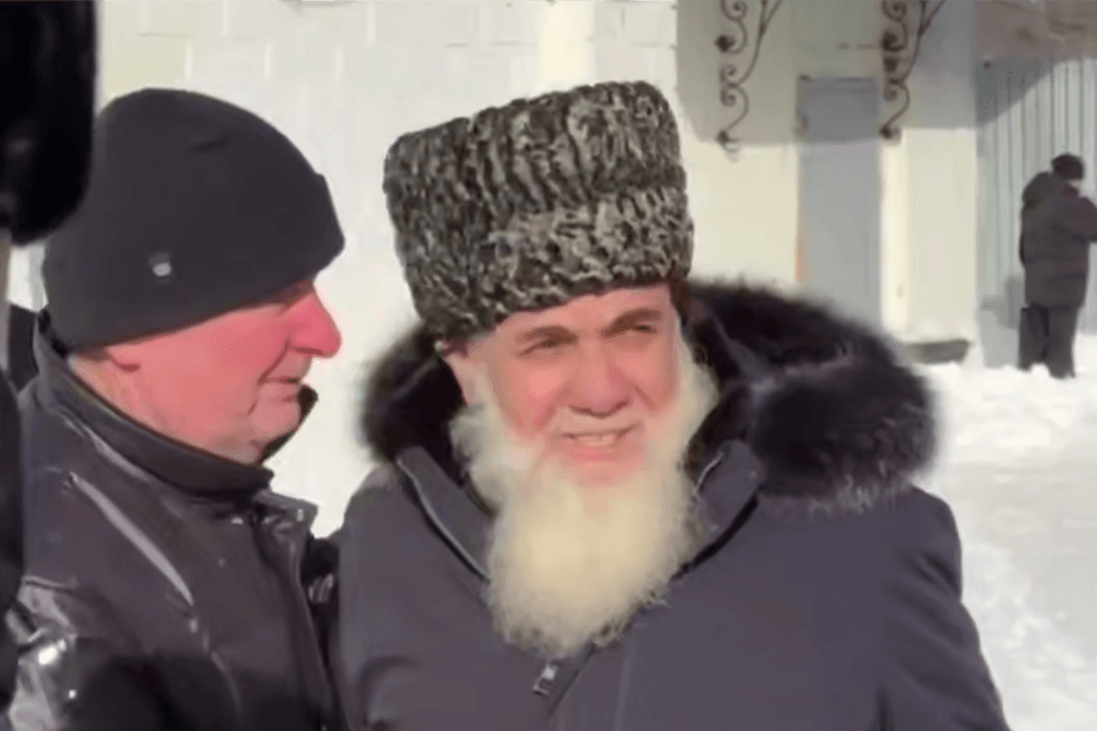 Akhmed Barakhoev after his release. Screengrab from video.