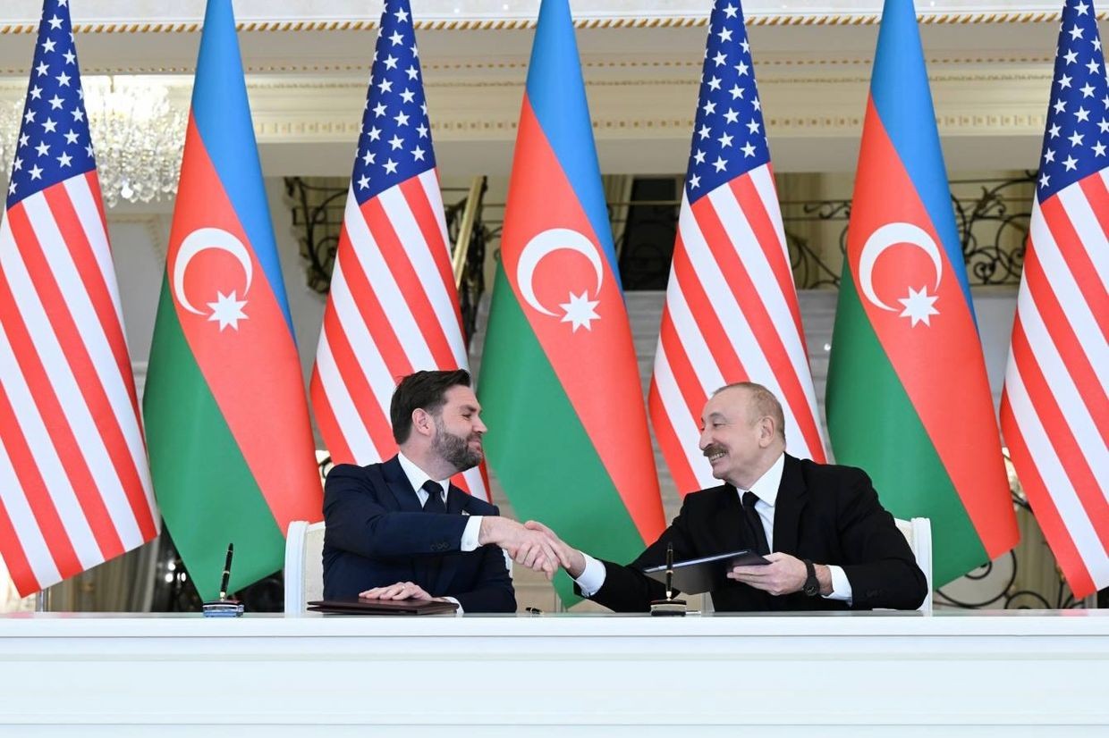 US Vice President JD Vance (left) and Azerbaijani President Ilham Aliyev at a signing ceremony in Baku on 10 February 2026. Official photo.