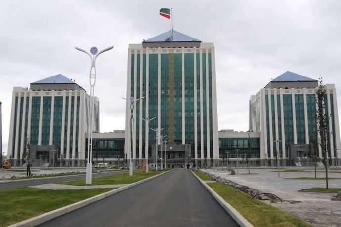 Chechen government building. Photo: Grozny.tv.