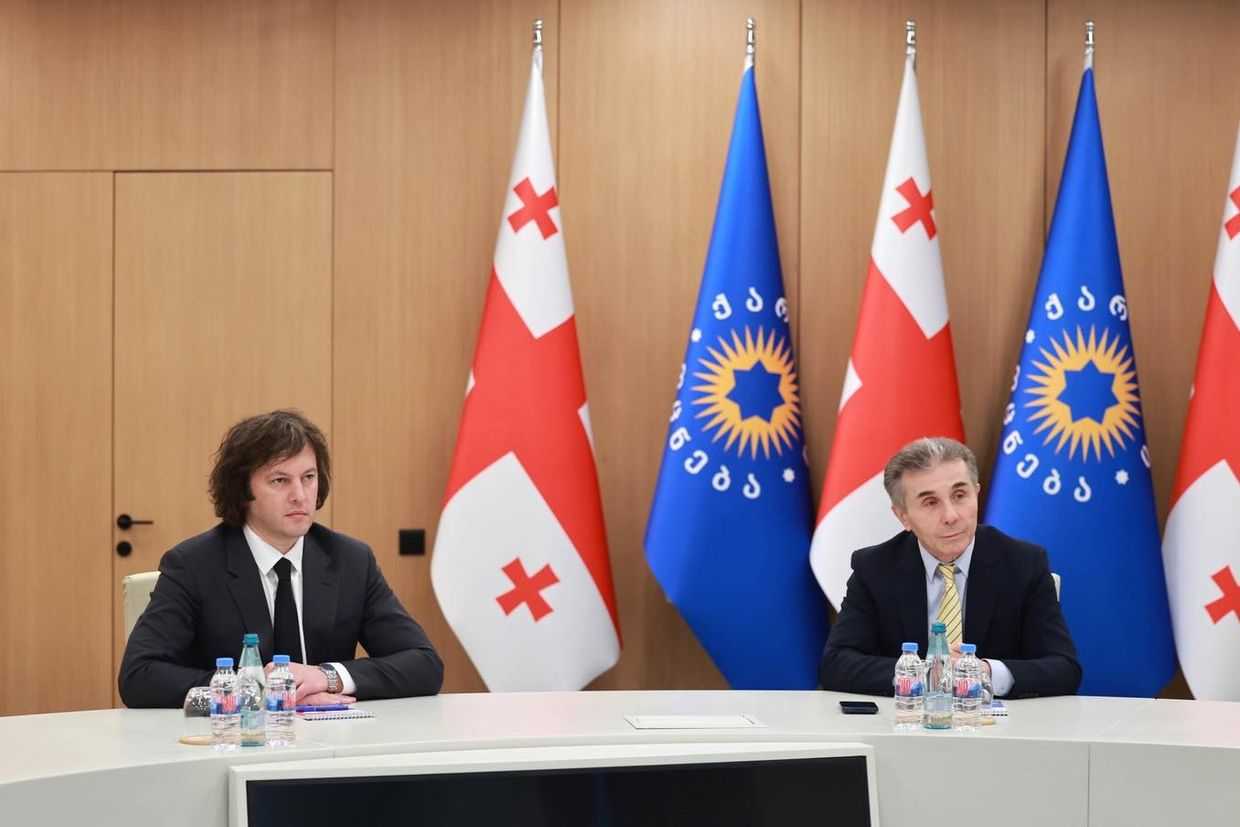 Georgia’s Prime Minister Irakli Kobakhidze (left) and the founder of the ruling Georgian Dream party, Bidzina Ivanishvili (right). Official photo.