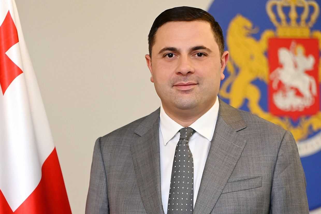 Romeo Mikautadze. Official photo. 