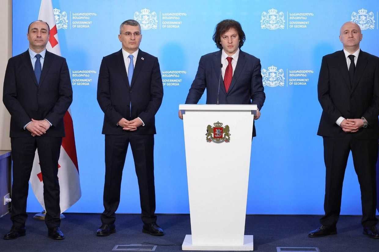 From left to right: Gela Geladze, Mamuka Mdinaradze, Irakli Kobakhidze, and Sulkhan Tamazashvili at the 21 April briefing. Official photo.