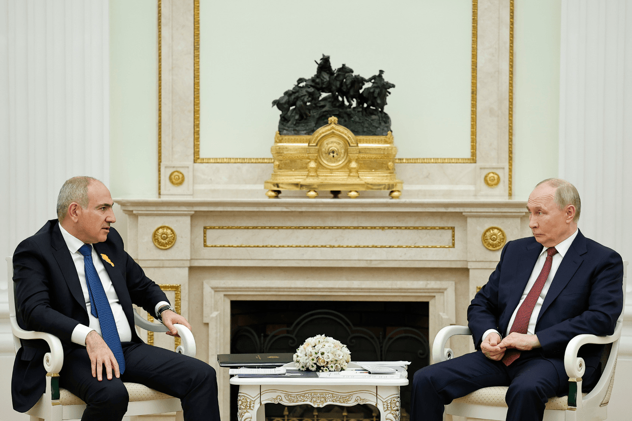 Armenian Prime Minister Nikol Pashinyan and Russian President Vladimir Putin meet in Moscow on 1 April 2026. Official photo.