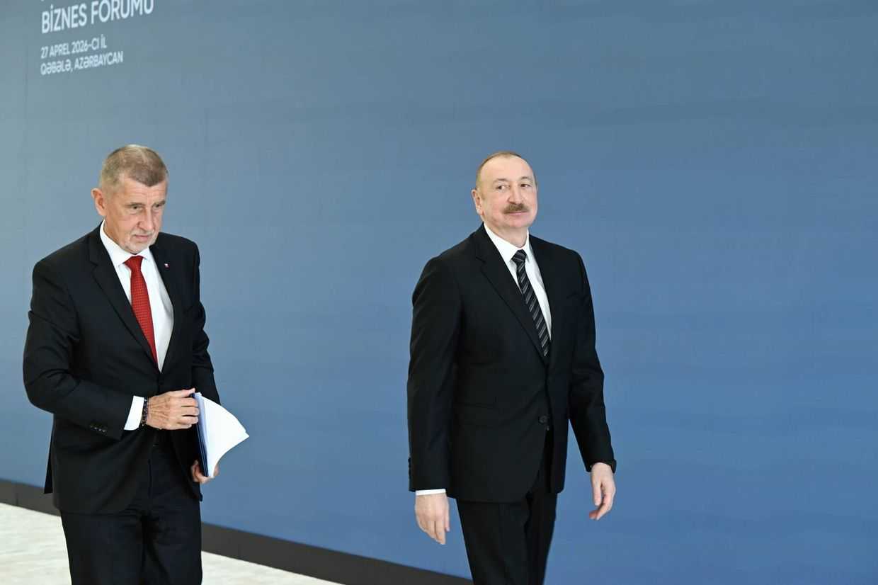 Left Czech Prime Minister Andrej Babiš and President Ilham Aliyev during the Czech–Azerbaijani entrepreneurial forum on 27 April 2025. Official photo.