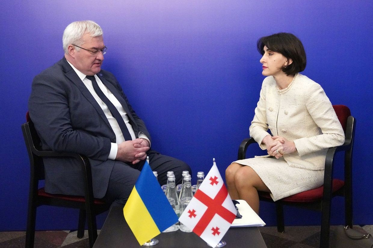 Ukrainian Foreign Minister Andrii Sybiha and Georgian Foreign Minister Maka Botchorishvili during a meeting in Chișinău on 15 May 2026. Official photo. 