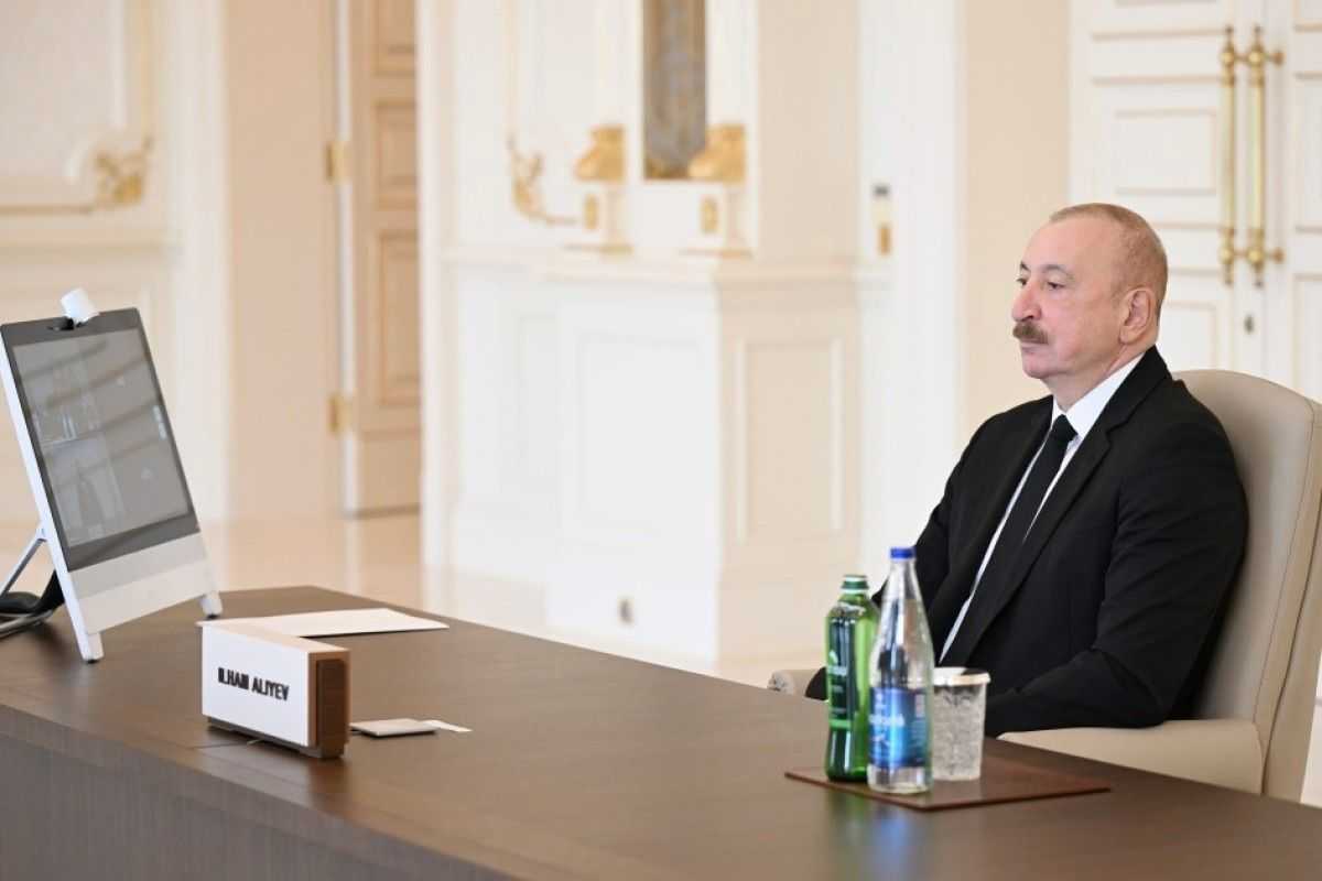 Azerbaijani President Ilham Aliyev addressing the European Political Community summit via video address. Official photo.