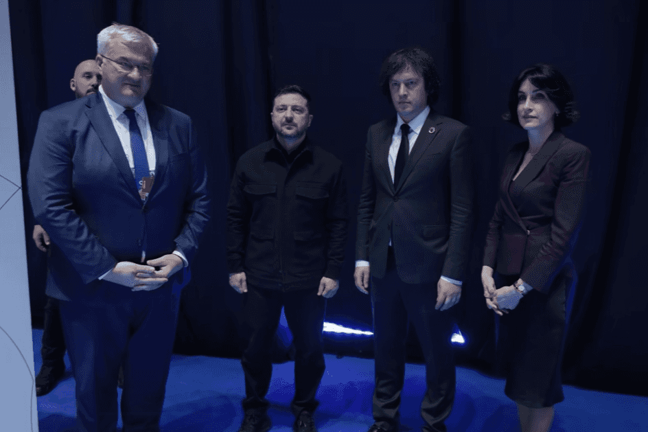 From left to right: Foreign Minister of Ukraine Andrii Sybiha, President of Ukraine Volodymyr Zelenskyi, Prime Minister of Georgia Irakli Kobakhidze and Foreign Minister of Georgia Maka Botchorishvili. Screengrab from an official video.