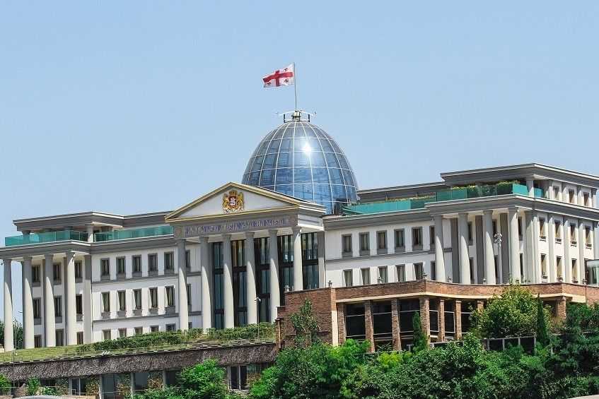Former presidential palace, where the Ministry of Foreign Affairs moved. Photo via reginfo.ge