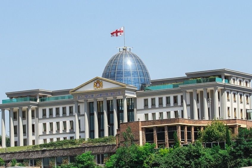 Former presidential palace, where the Ministry of Foreign Affairs moved. Photo via reginfo.ge