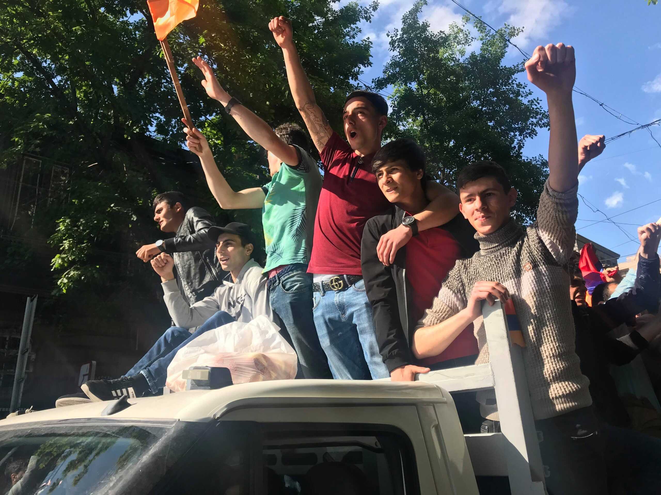 Serzh Sargsyan resigns as Prime Minister of Armenia after 11 days of protests