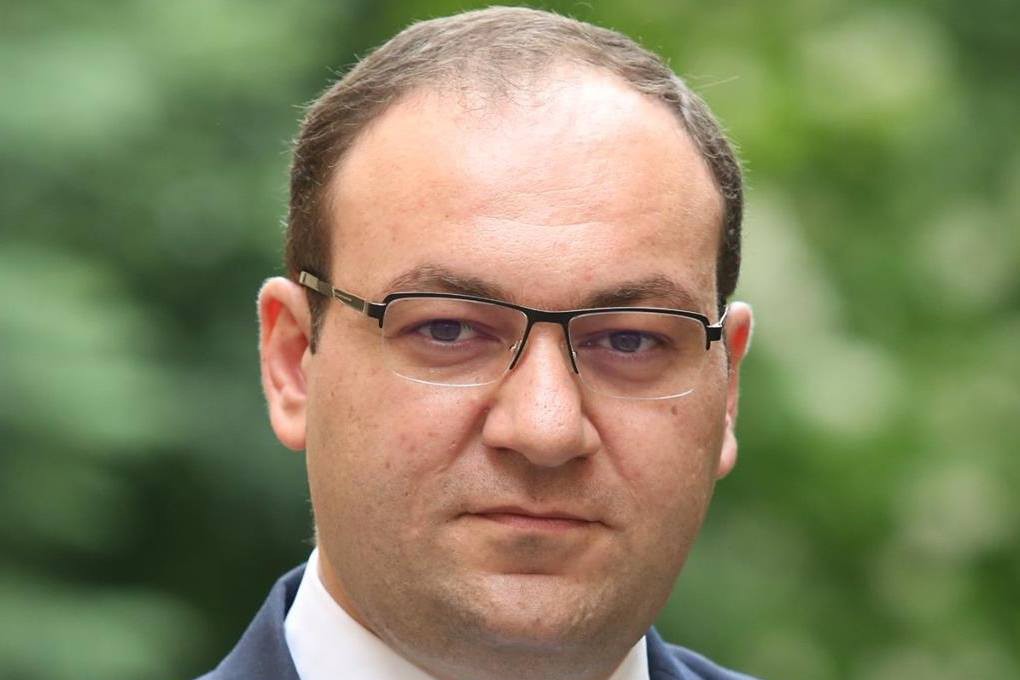 Former Deputy Chief of Staff of Armenia’s Parliament released from detention
