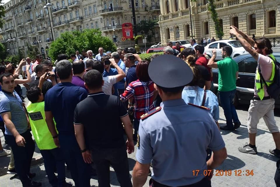 Protest in Baku against ‘Iran–Armenia military production’