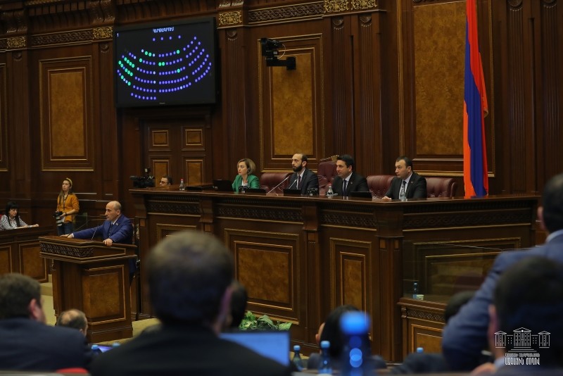 Armenian parliament votes on referendum. Source: Parliament.am