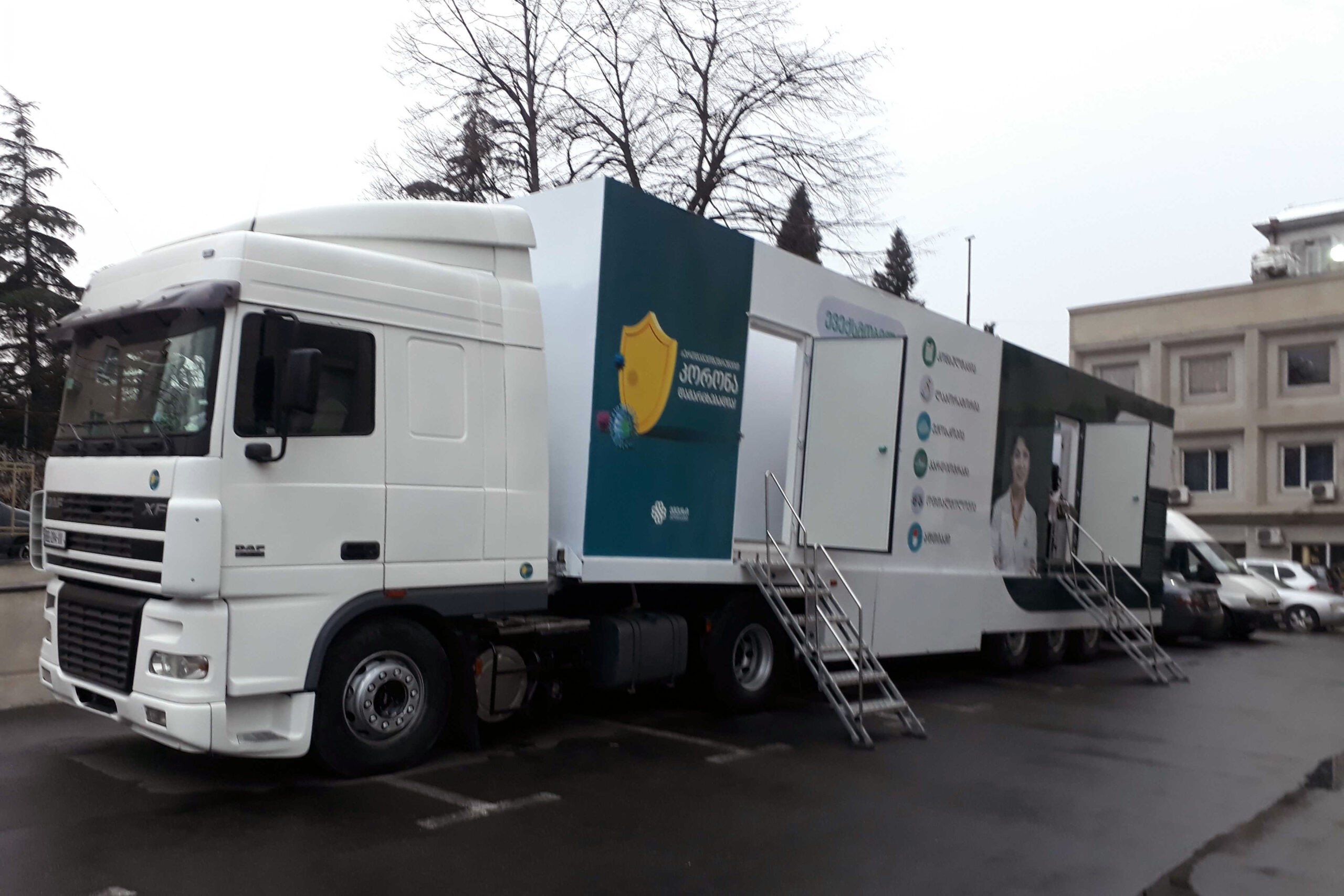 A mobile testing site in Tbilisi. Photo: Tamuna Chkareuli/OC Media.