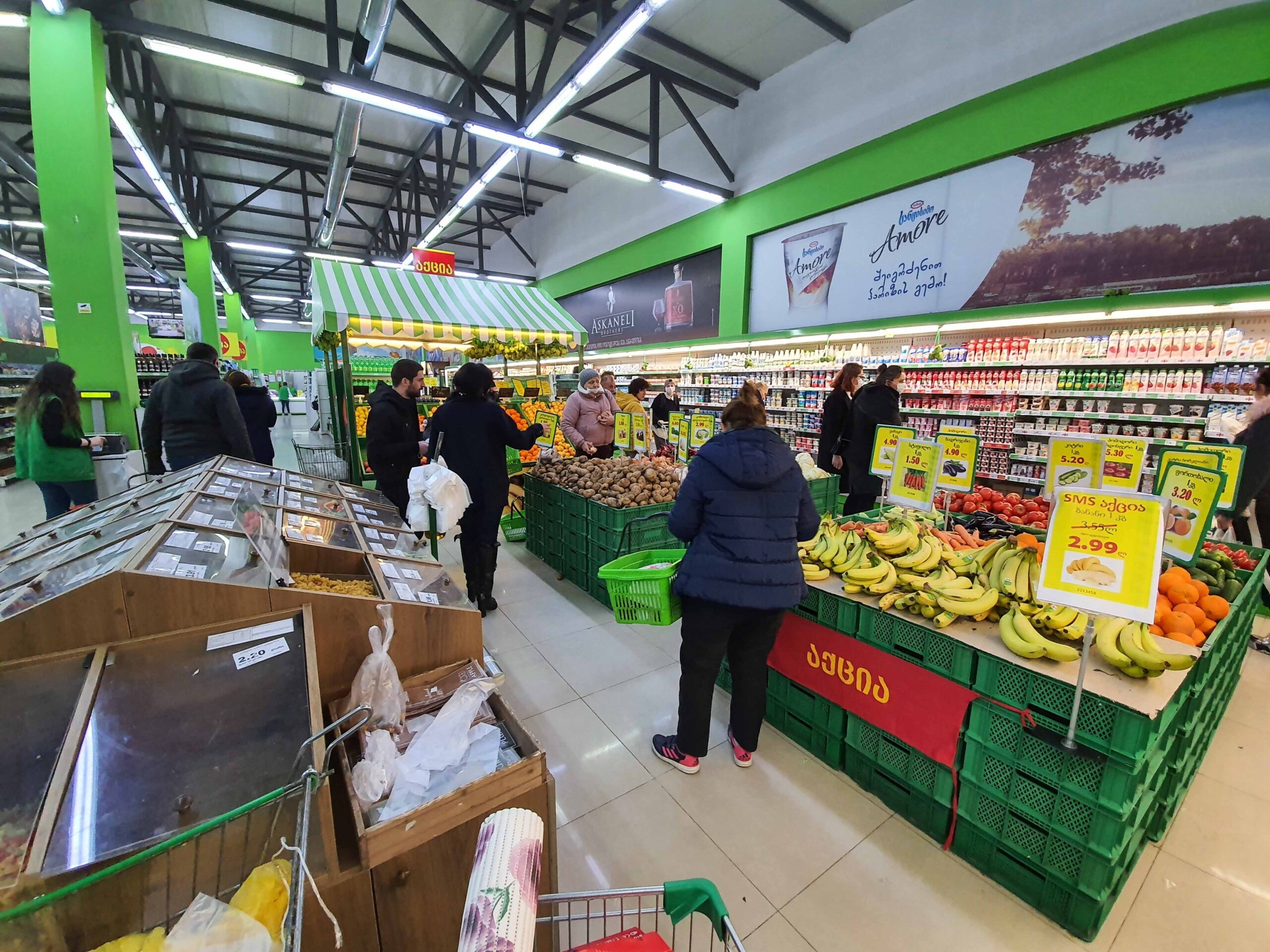 A supermarket in Tbilisi. Photo: Mariam Nikuradze/OC Media