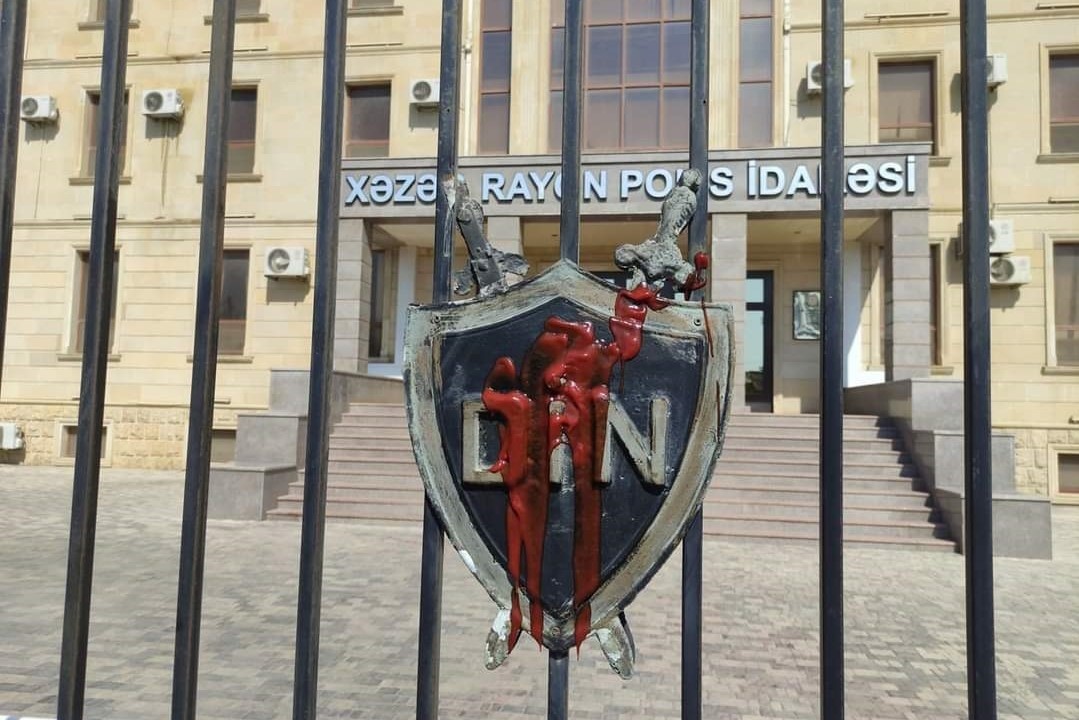 The Khazar District Police Station. Photo: Voice of America.