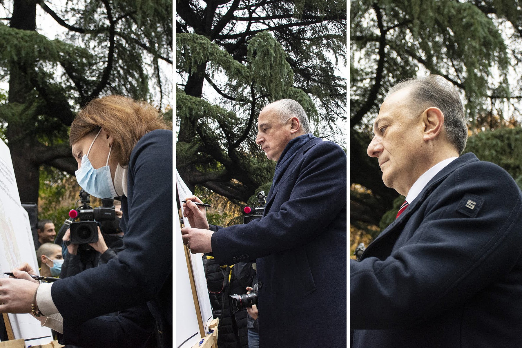 Elene Khoshtaria, (left) Badri Japaridze (centre) and Shalva Natelashvili (right) signing a joint opposition memorandum to boycott parliament on 11 December 2020. Photos: Mariam Nikuradze/OC Media.