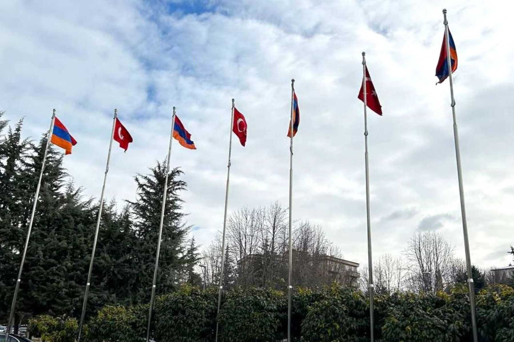 Armenian and Turkish flags flying in Ankara on Wednesday. Photo: Armenpress.am