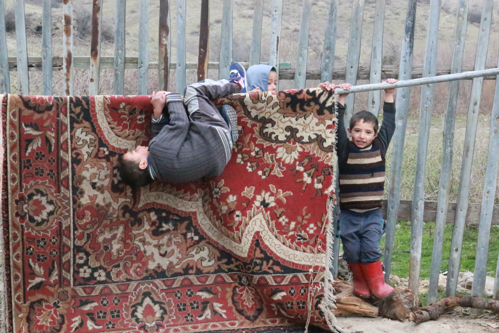 Children in Gachiani (Gita Elibekyan /OC Media)