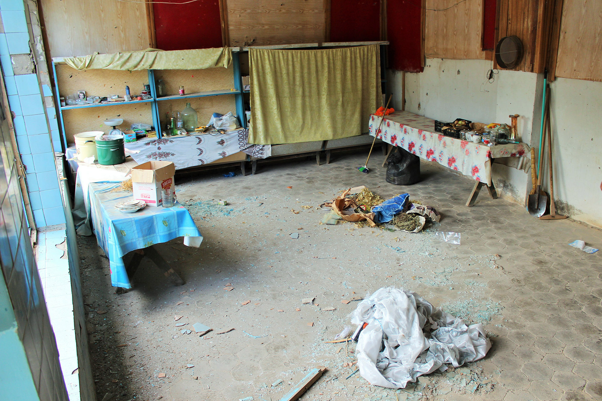 The inside of Aziz Azizov's home.  Photo: Seymur Kazimov/OC Media. 